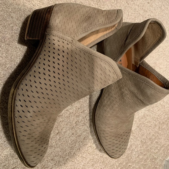 Lucky Brand Shoes - Lucky Brand booties